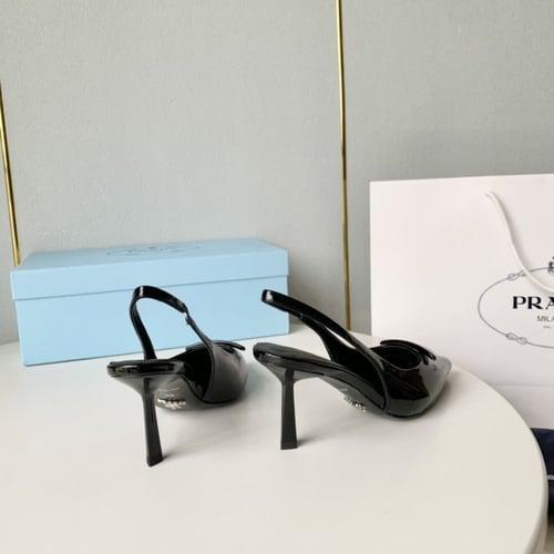 كعب برادا شامل الملحقات