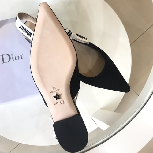 حذاء ديور ماستر شامل الملحقات