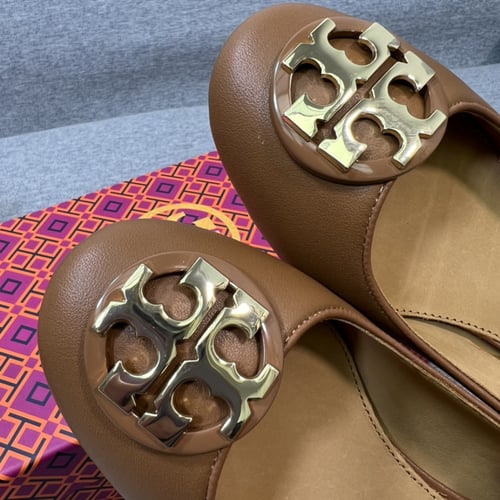 حذاء توري بورتش ماستر لون جملي