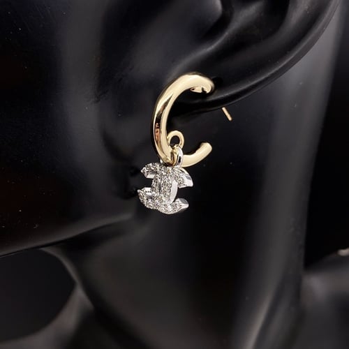 حلق شانيل جودة عالية شامل الملحقات