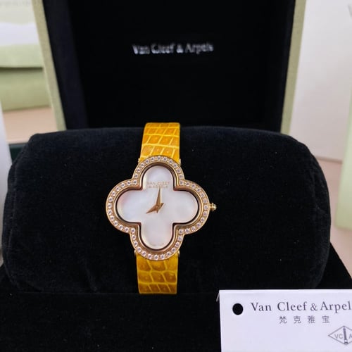 ساعات فان كليف ألامبرا ماستر عدة ألوان