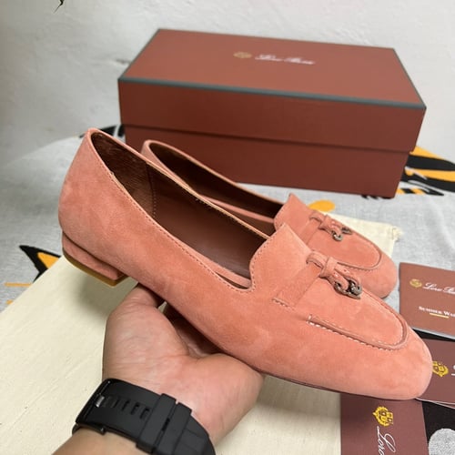 حذاء لوروبيانا ماستر شامل الملحقات