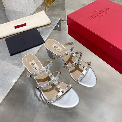 حذاء فالنتينو سليبر ماستر شامل الملحقات