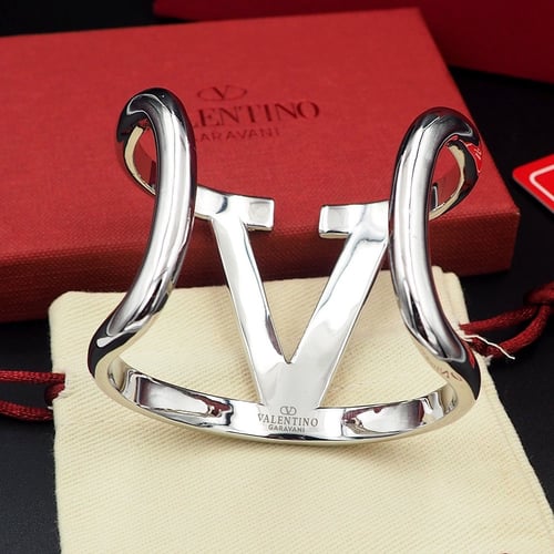 اسورة فالنتينو مطلي لونين شامل الملحقات