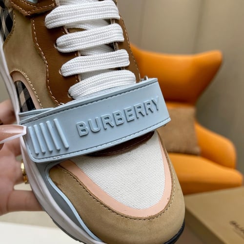 حذاء بيربري سنيكرز رجالي نسائي ماستر