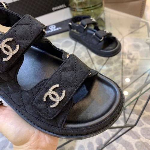 صندل شانيل نسائي ماستر شامل الملحقات