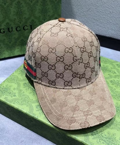 كاب قوتشي ماستر لونين