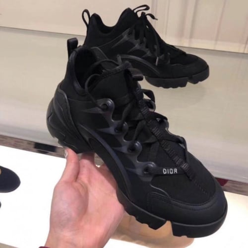 حذاء ديور سبورت نسائي