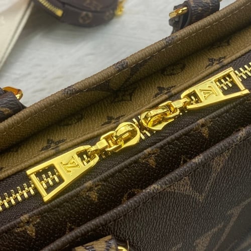 شنطة لويس فيتون حجم متوسط