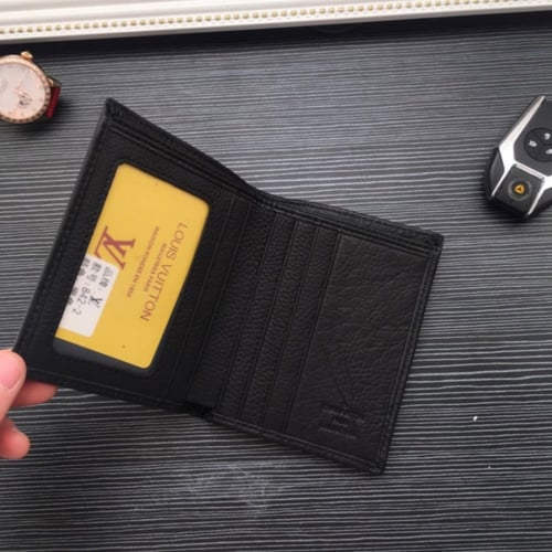 محفظة لويس فيتون لون اسود شعار بارز