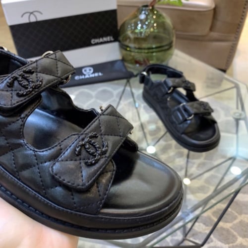 صندل شانيل نسائي ماستر شامل الملحقات