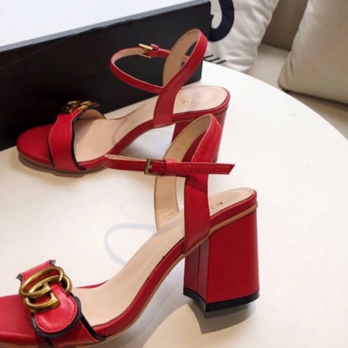 حذاء كعب قوتشي جودة عالية شامل الملحقات