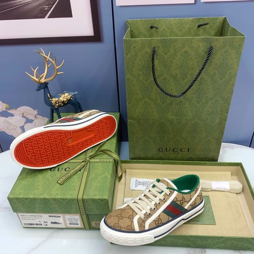 احذية قوتشي ماستر شامل الملحقات مقاسات 35-44