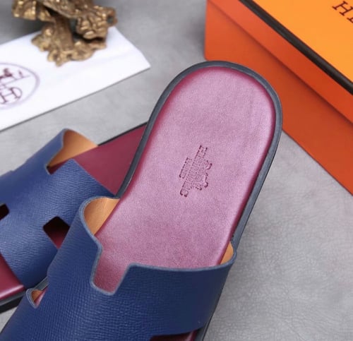 نعال رجالي هيرمز شامل الملحقات