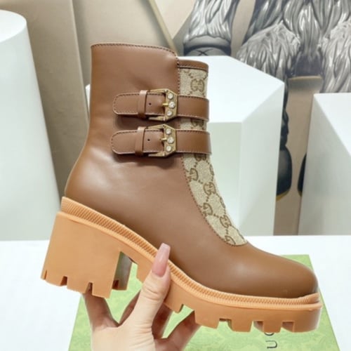 بوت قوتشي جزمة ثلاث الوان ماستر مع العلبة