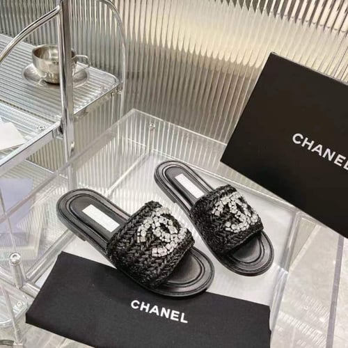 سليبر شانيل نسائي ماستر شامل الملحقات