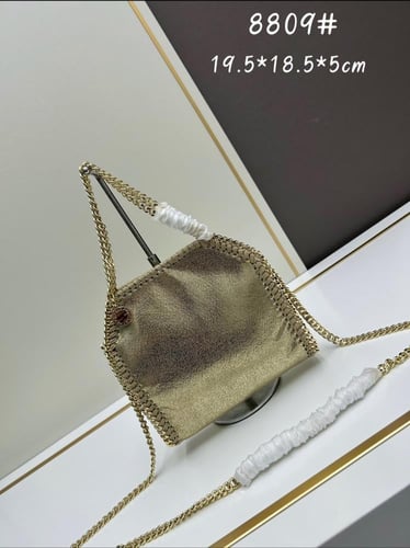 شنطة ستيلا مكارتني حجم ميني ماستر