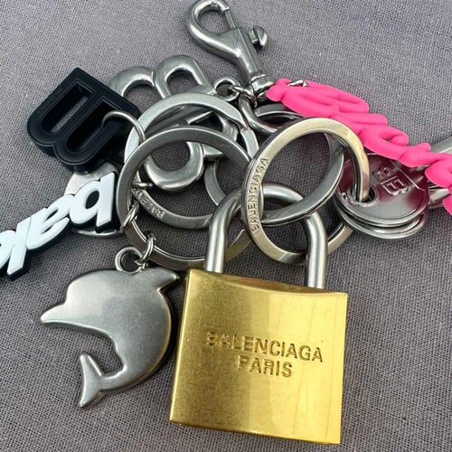 شارمز بلنسياغا تعليقة ماستر شامل الملحقات