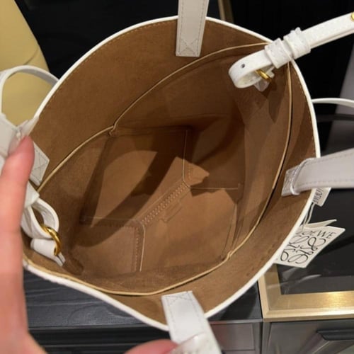 شنطة لويفي فولد بزل شامل العلبة