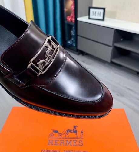 حذاء هيرمز رجالي لونين ماستر شامل الملحقات