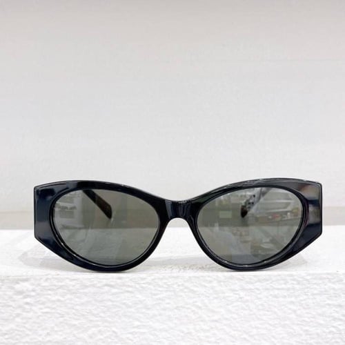 نظارات قوتشي ماستر شامل الملحقات