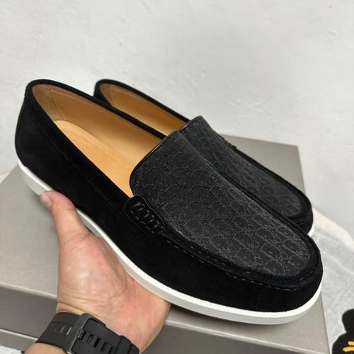 حذاء ديور رجالي ثلاث الوان شامل الملحقات