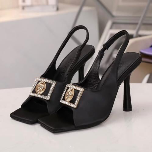 حذاء كعب فيرزاتشي عدة الوان ماستر شامل الملحقات