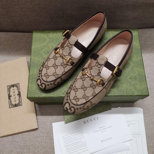 حذاء قوتشي ماستر شامل الملحقات