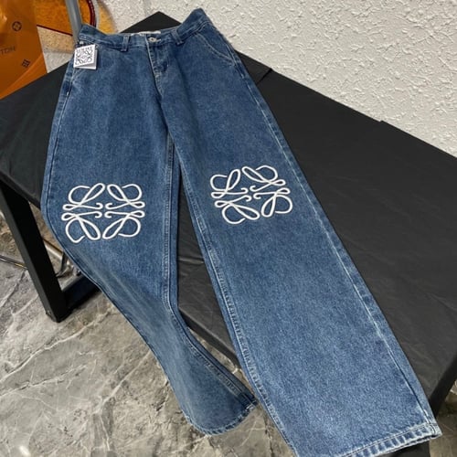 بنطلون نسائي ماركة لويفي