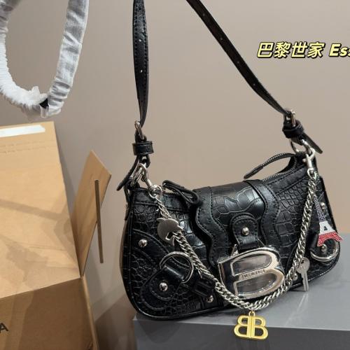 حقيبة بلنسياغا شامل الملحقات