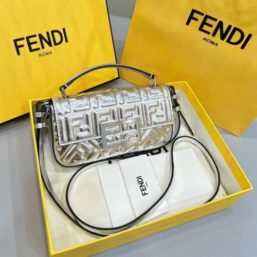 شنطة فندي جودة عالية شامل الملحقات