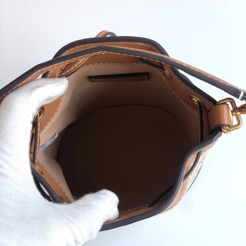 توري بورتش حقيبة ماستر مع العلبة