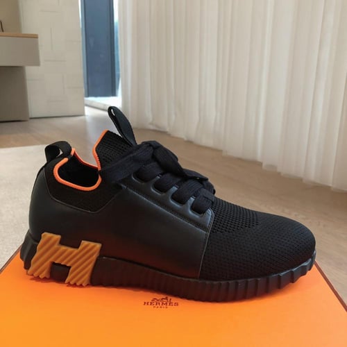 سنيكرز هيرمز لون اسود للجنسين ماستر شامل الملحقات