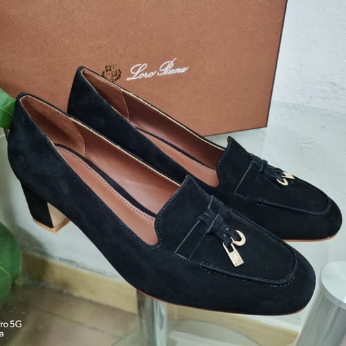 حذاء لوروبيانا بكعب ماستر شامل الملحقات