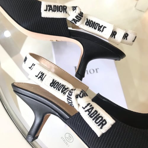 حذاء ديور ماستر شامل الملحقات