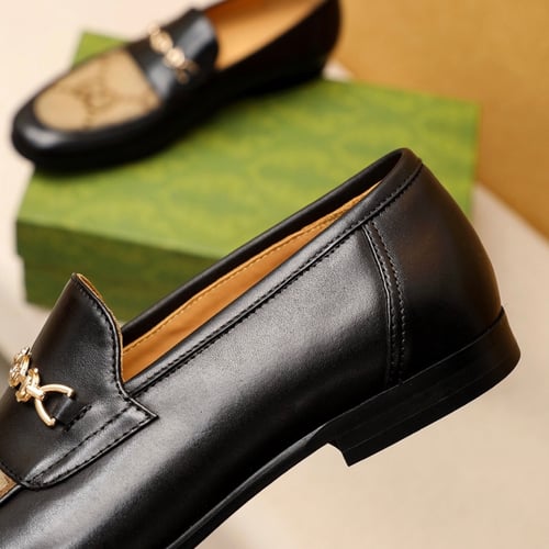 حذاء قوتشي رجالي ماستر شامل الملحقات