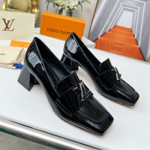 حذاء لويس فيتون ماستر شامل الملحقات