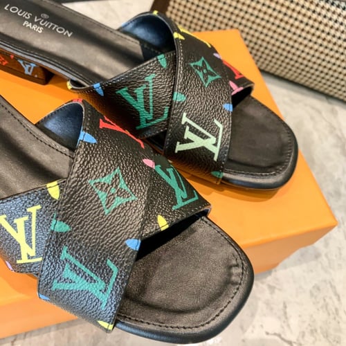 سليبرات لويس فيتون مقاسات 35-40