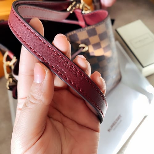 شنطة لويس فيتون مونوجرام مع الملحقات