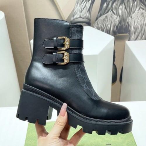 بوت قوتشي جزمة ثلاث الوان ماستر مع العلبة