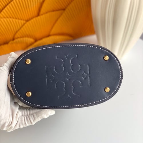 توري بورتش حقيبة ماستر مع العلبة