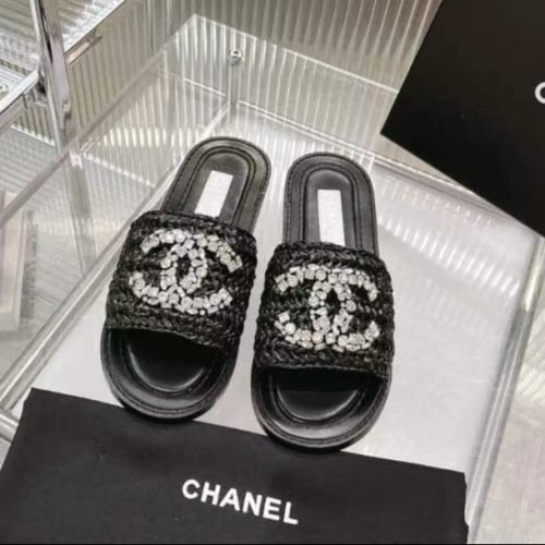 سليبر شانيل نسائي ماستر شامل الملحقات