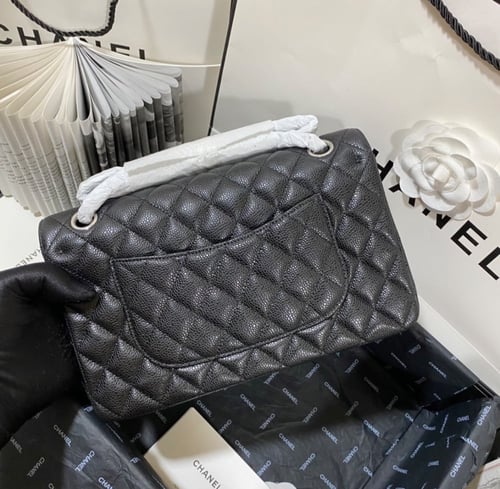 شنطة شانيل جلد كافيار ماستر شامل الملحقات