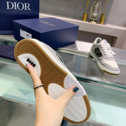 حذاء ديور جودة عالية