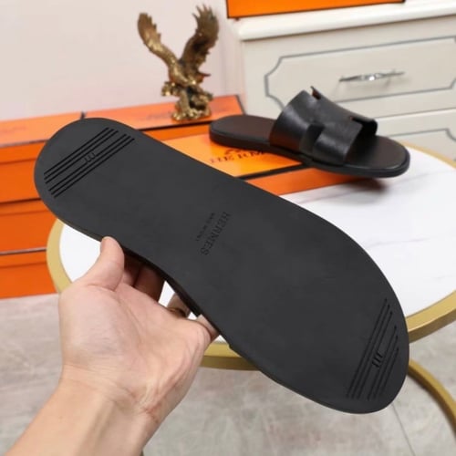 نعال هيرمز رجالي ماستر شامل الملحقات