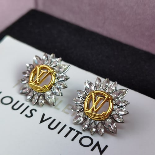 حلق لويس فيتون ماستر مع الملحقات