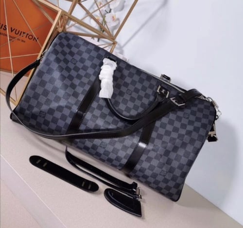 حقيبة رحلات من لويس فيتون جودة عالية حجم كبير