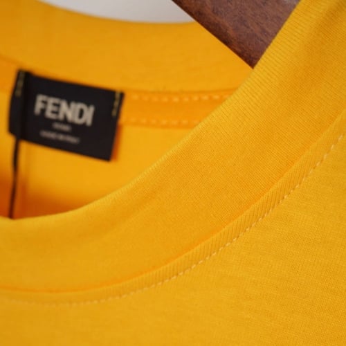 تيشيرت فندي جودة عالية ثلاث الوان