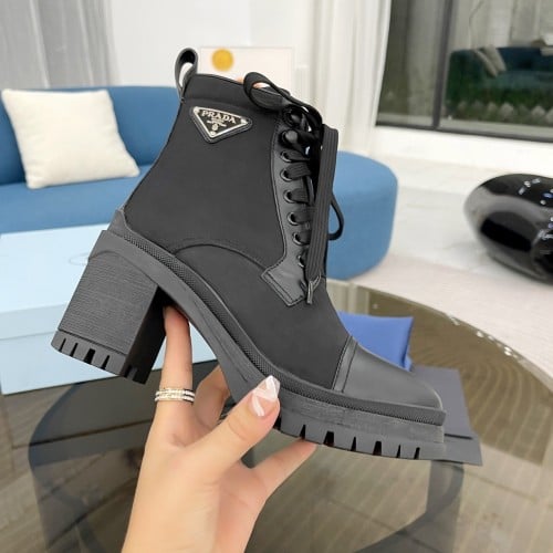 بوت ماركة برادا ماستر شامل الملحقات