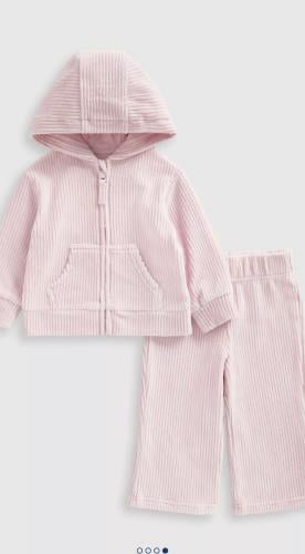 طقم كامل بلون الوردي